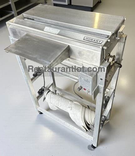 Hobart W32-6 Hand Wrap Station 2 Film Capacity - Thumbnail 3