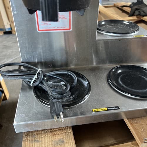 Bloomfield 8571-Pour Over Coffee Brewer, 3 Bottom Warmers - Thumbnail 4