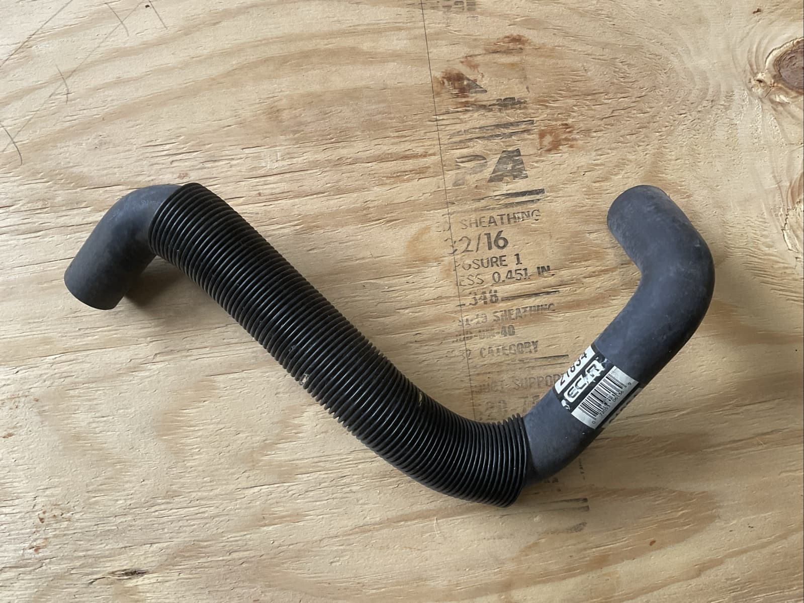 Gates Radiator Coolant Hose #21834 - Image 1