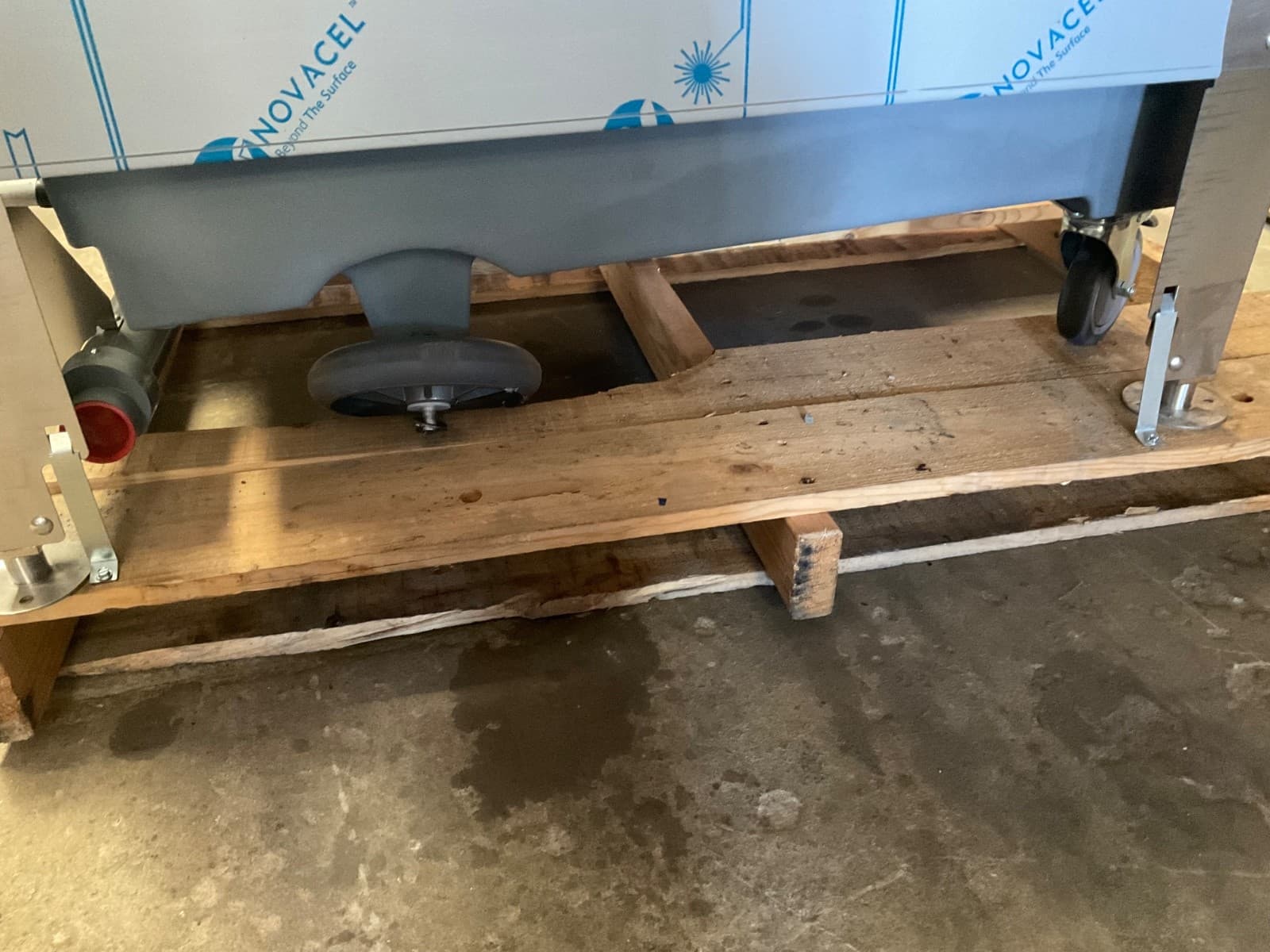 FOLLETT ICE STORAGE AND TRANSPORT SYSTEM WITH TRANSPORT CART - Thumbnail 4