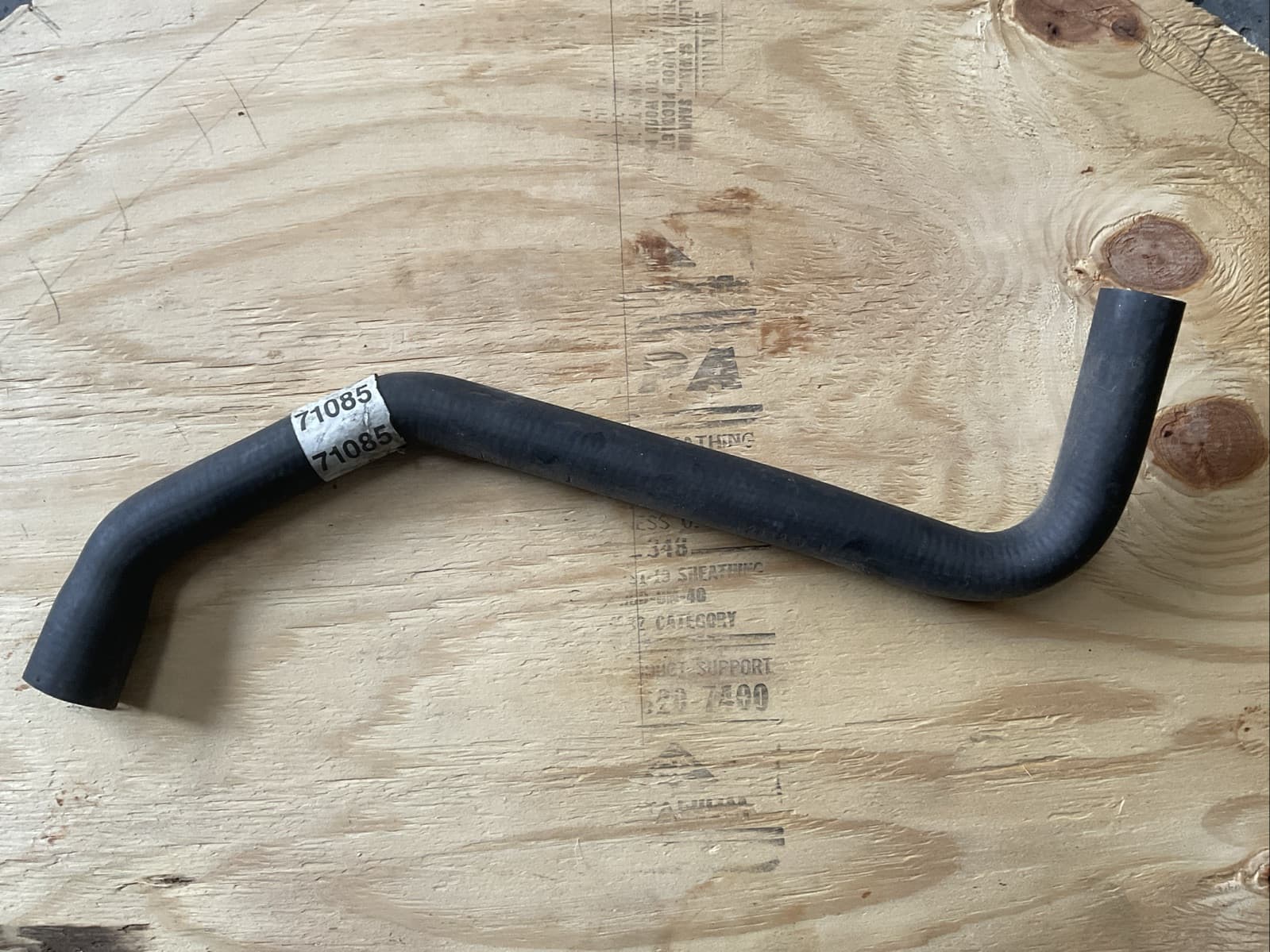 Dayco 71085 Radiator Coolant Hose - Image 1