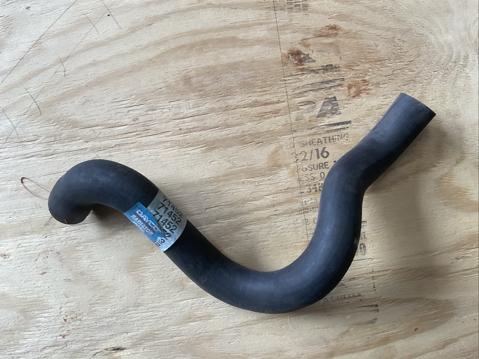 Radiator Coolant Hose Dayco 71452 - Image 1
