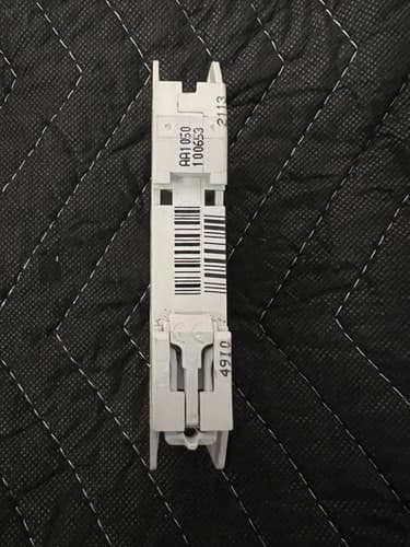 SCHNEIDER ELECTRIC C 3A MULTI 9 C60 277~65V 3AMP 1 POLE CIRCUIT BREAKER - Thumbnail 4