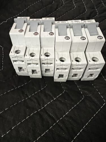 Allen Bradley 1492-SP1D050 Circuit Breaker Series C (LOT OF 6 BREAKERS) - Thumbnail 4