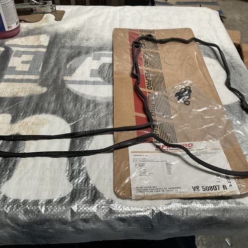 Fel-Pro Engine Valve Cover Gasket Set #VS 50807 R - Thumbnail 2