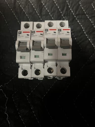 CH D5 WMS1D05 5A 240V SUPPLEMENTARY PROTECTOR (Lot of 4) - Image 1