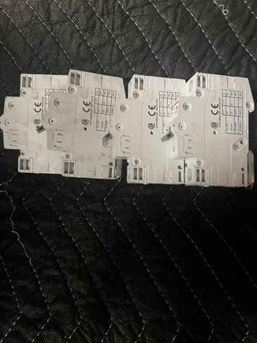 CH D5 WMS1D05 5A 240V SUPPLEMENTARY PROTECTOR (Lot of 4) - Thumbnail 3