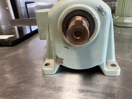 TSUBAKI EMERSON GMTA010-24L60V4H GEAR MOTOR 3ph 460v - Thumbnail 3