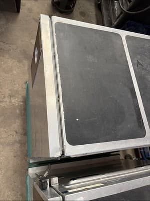 Cres Cor 309-188C (8 Full size Sheet Pan) Capacity Half Size Mobile Cabinet - Thumbnail 10
