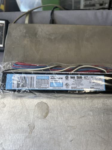 Philips Advance Optanium Light Ballast IntelliVolt 120V 277V IOPA-2P32-LW-N - Thumbnail 2