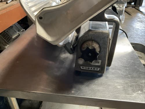 Hobart Slicer Model 512M With Built In Sharpener - Thumbnail 3
