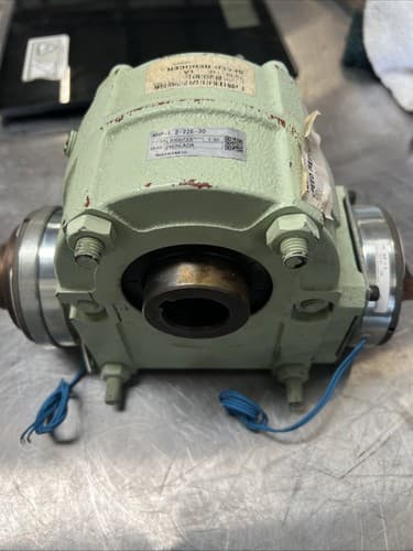 speed reducer gear box Tsubaki NHP-1.2-22E-30 - Thumbnail 6