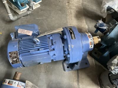 SUMITOMO CNHM05-6120DB-AV-195 SPEED REDUCER GEARBOX/MOTOR - Image 1