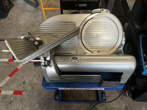 Hobart Meat Deli Slicer Model 1612 - Thumbnail 4