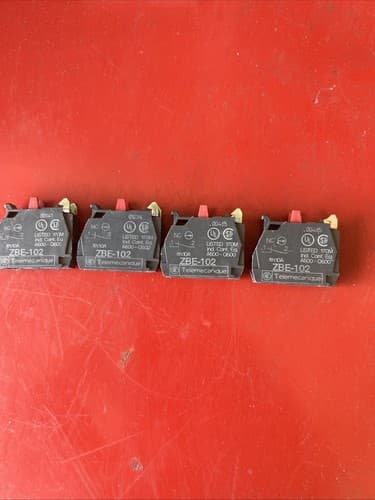 Telemecanique ZBE102 Single Contact Block Contactor (sold lot of 4) - Image 1