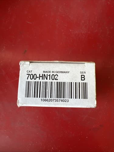 ALLEN-BRADLEY TYPE H 11-BLADE SOCKET 700-HN102 Ser B - Thumbnail 2