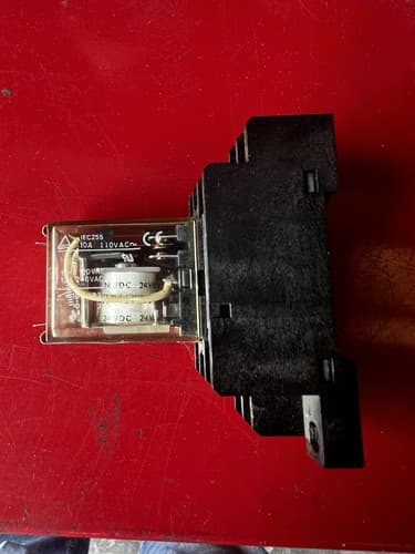 OMRON IEC255 24VDC Relays With Frame - Image 1