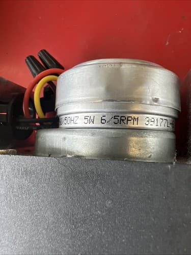 Synchron 39104L Time Clock Motor - Thumbnail 3