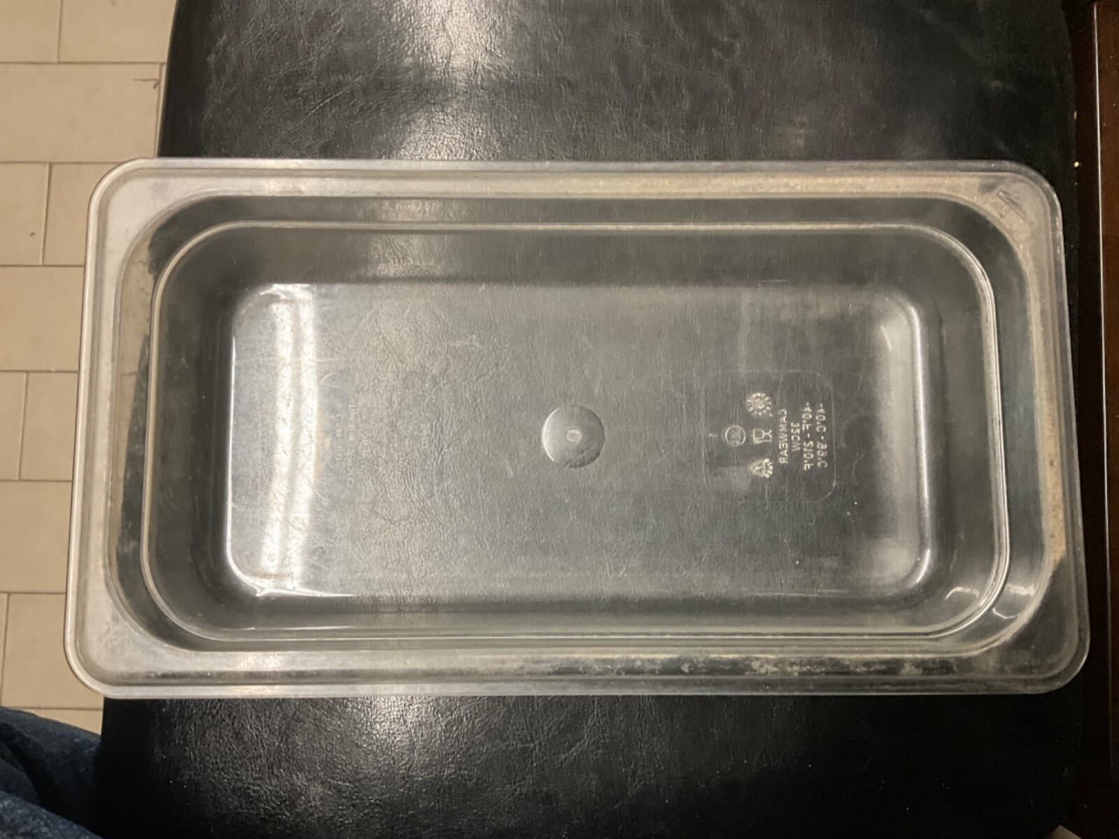 Cambro Camwear 1/3 Size Deep Food Pan - 2-1/2" 2.5 QT #631-1 (2 pack) - Thumbnail 3