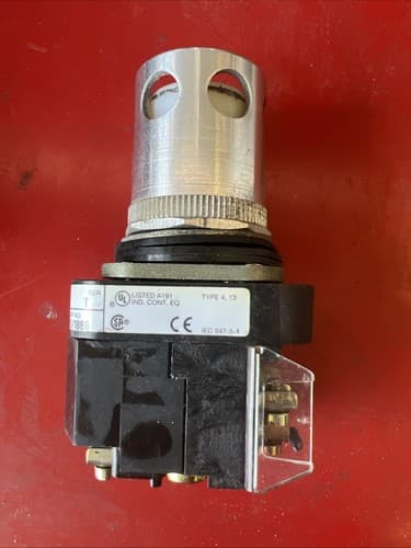 ALLEN BRADLEY 800T-PA16 WHITE ILLUMINATED PUSH BUTTON - Thumbnail 2