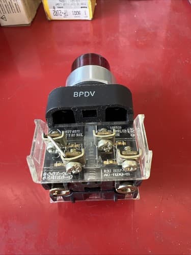 ALLEN BRADLEY 800T-QT24 RED PUSH TO TEST PILOT LIGHT - Thumbnail 5