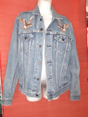 Limited Levi's Denim Trucker DenIm Jacket, SZ M Eagle and Japan Map embroidery - Thumbnail 2