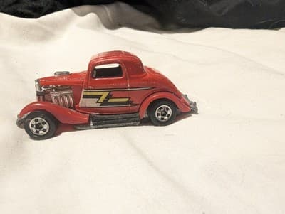 Vintage Red Hot Wheels 3 Window '34 Ford Coupe ZZ Top - Thumbnail 8