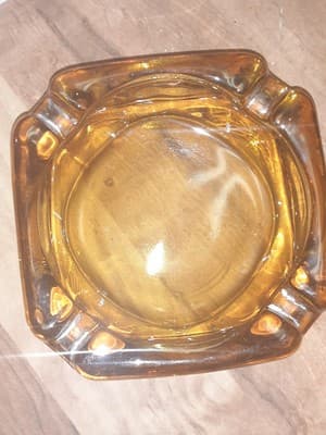 2 Small Vintage Mid Century Green & Amber Glass Ashtrays FREE SHIPPING Retro - Thumbnail 5