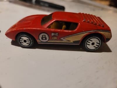 2 Vintage Hot Wheels 93 Orange Hot Rod & 69 Red Champion Bell 8 Race Car - Thumbnail 3