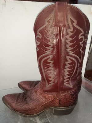 Vintage Justin Wine/Maroon/Red, Back Cut Python Boots, Size 8 1/2 - Image 1