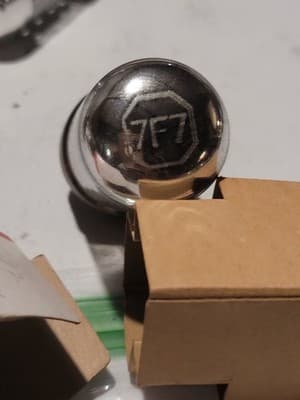 1 Vintage NOS RCA 7F7 Vacuum tube - Thumbnail 8