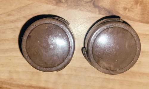 4 Sets of VINTAGE BAKELITE BROWN BUTTON TUBE RADIO KNOB LOT FREE SHIPPING. - Thumbnail 3