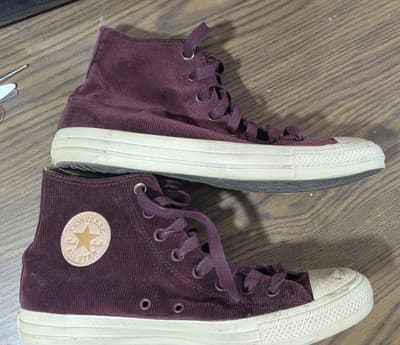 Men's Size 9.5 Converse x Willy Wonka Deep Bordeaux Corduroy Chuck Taylor Shoes - Image 1