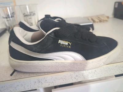 PUMA Suede Classic Black & White Size 9 Great Condition! - Image 1