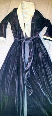 Vintage Georgette Trabolsi Nieman Marcus BLACK Velvet ROBE Size S/M - Image 1