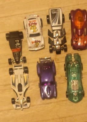 Various Hot Wheels Race Car 1:64 Lot Of 7 Loose - Thumbnail 10
