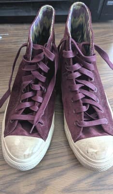 Men's Size 9.5 Converse x Willy Wonka Deep Bordeaux Corduroy Chuck Taylor Shoes - Thumbnail 4