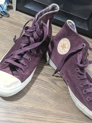 Men's Size 9.5 Converse x Willy Wonka Deep Bordeaux Corduroy Chuck Taylor Shoes - Thumbnail 7