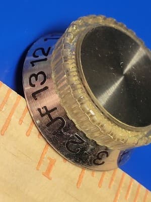 FANCY RETRO 2-13 TV TURN KNOB - NUMBER SELECTOR - VINTAGE TELEVISION PART - Thumbnail 8