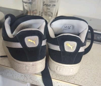PUMA Suede Classic Black & White Size 9 Great Condition! - Thumbnail 4