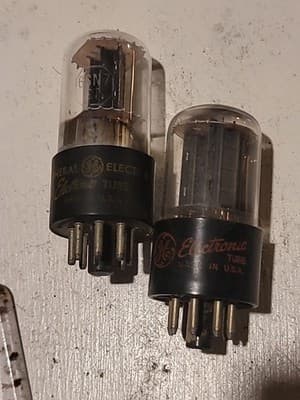 2 Vintage 6SN7GTB GE Large Base HiFi Radio Amp Vacuum Tubes - Image 1