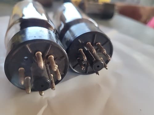 2- Vintage Old Stock Sylvania 6BK4C/6EL4A Vacuum Tubes FREE SHIPPING - Thumbnail 4