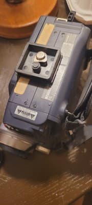 Sony Handycam DCR-TRV140 Digital 8 Camcorder Camera w/ Accessories TESTED Works - Thumbnail 6