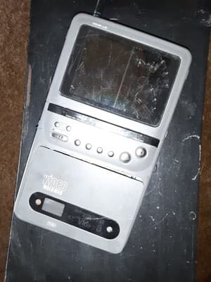 Sony GV-8 Video Walkman Video8 - NOT WORKING (see description for details) - Thumbnail 9