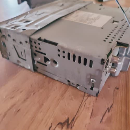 Kenwood KDC-138 CD Player In Dash Receiver - Untested - Thumbnail 3