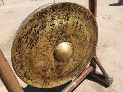 Authentic Temple Gong-Deep Powerful Vibration Gong-Tibetan Hand Hammered 26"" - Thumbnail 4