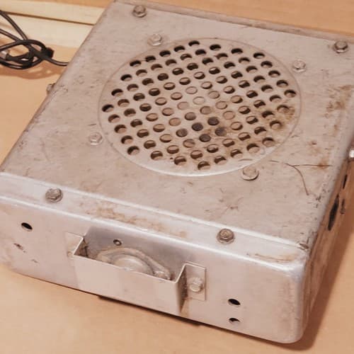 Vintage All Transistor Chrome Face Car Radio Stereo - Thumbnail 5