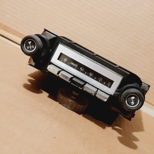 Vintage Delco GM Car Push Button AM Radio Parts - Thumbnail 2