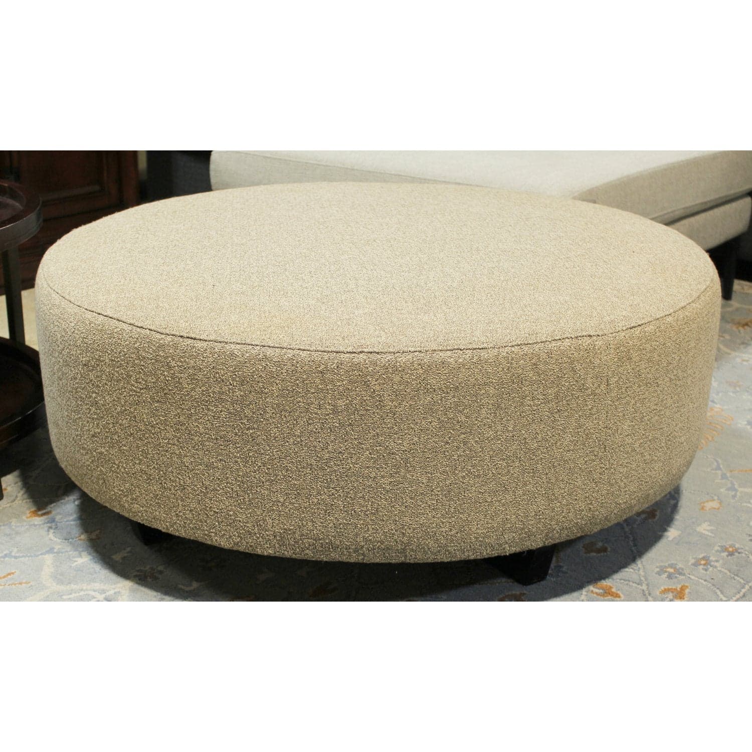 Thayer Coggin Curved Sectional w/Ottoman - Oatmeal - Thumbnail 5