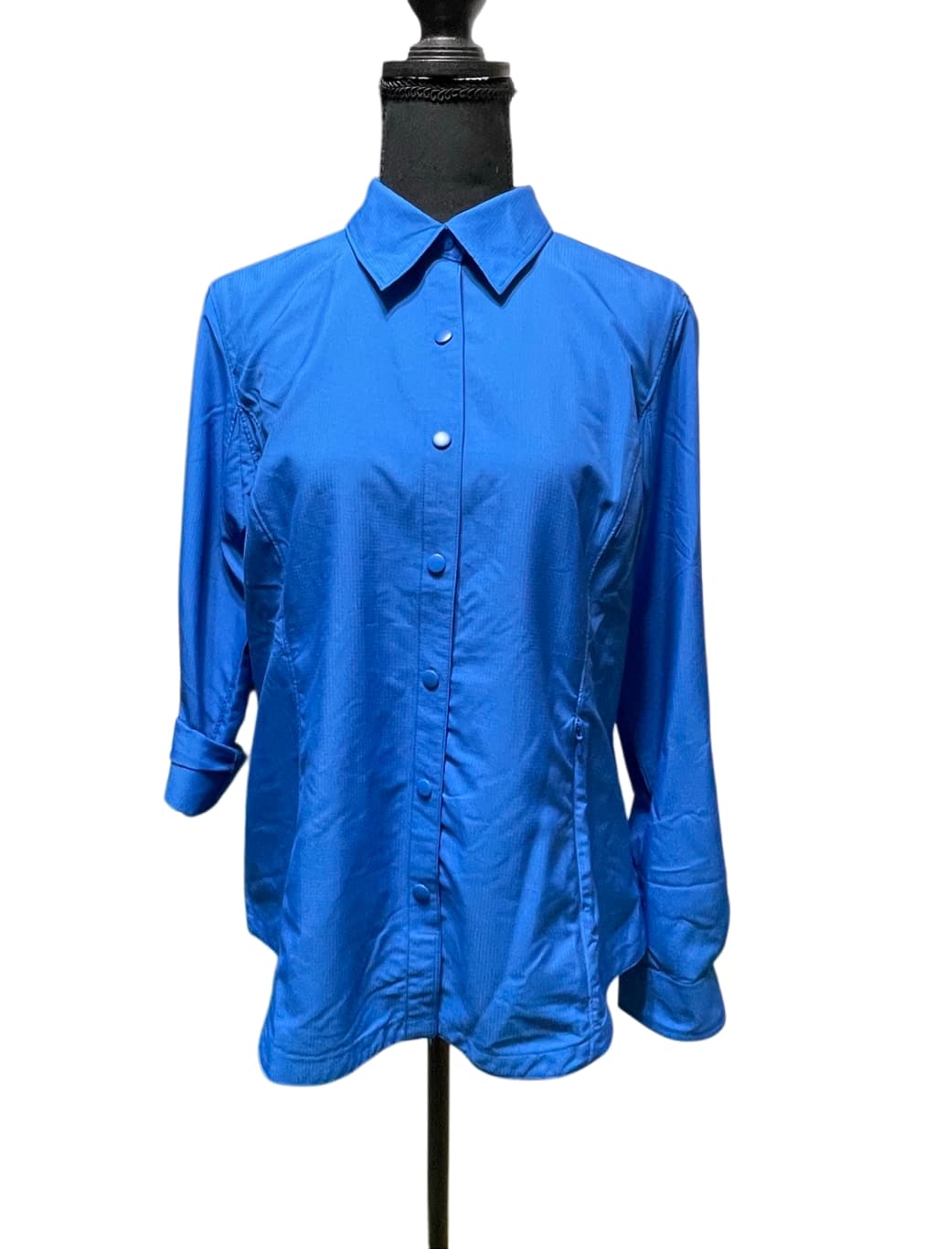 Duluth Trading Co Women’s Cobalt Blue Vented L/S Button front top - Image 1